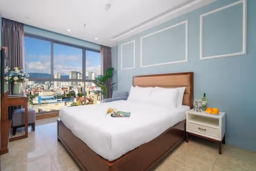 Deluxe Double Room with Side Sea View