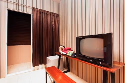 Studio with Balcony