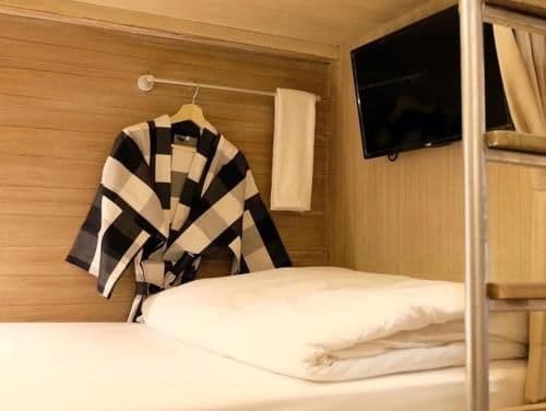 Bed in 8-Bed Mixed Dormitory Room
