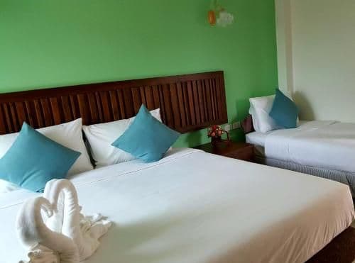 Family Room with Balcony for 3 People (Free Round Trip Airport Transfer)