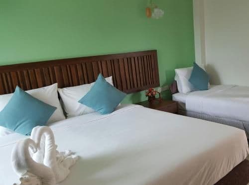 Family Room with Balcony for 3 People (Free Round Trip Airport Transfer)