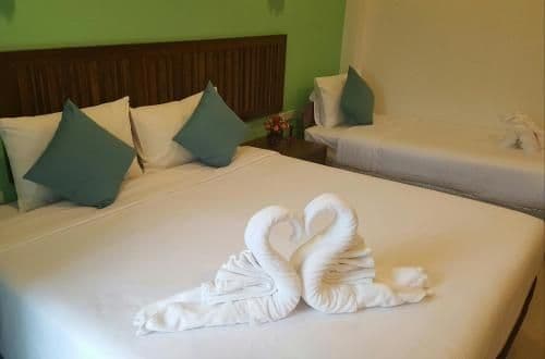 Family Room with Balcony for 3 People (Free Round Trip Airport Transfer)