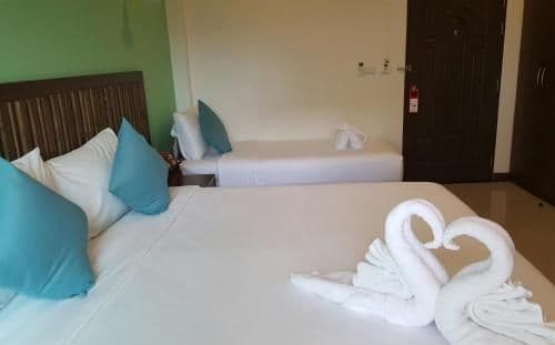 Family Room with Balcony for 3 People (Free Round Trip Airport Transfer)