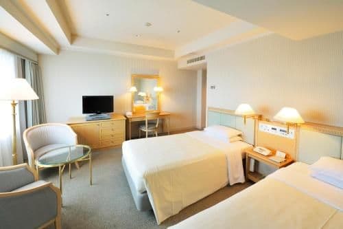 Superior Twin Room with Extra Bed