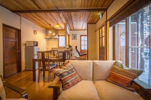 Two-Bedroom Chalet (Larch Peak Chalet) 828-192 Hokujō