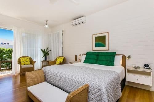Deluxe King Suite with Terrace