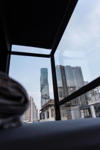 8 Bunk Bed in Mixed Dormitory with Curtain and City View