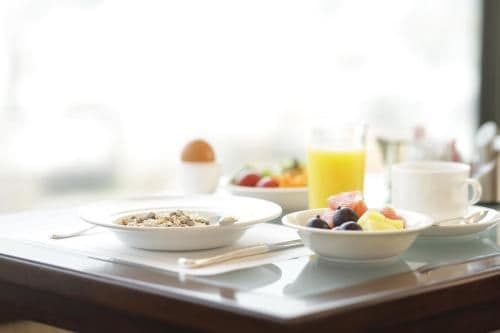 Suite with Complimentary Breakfast - Executive Floor - Non-Smoking