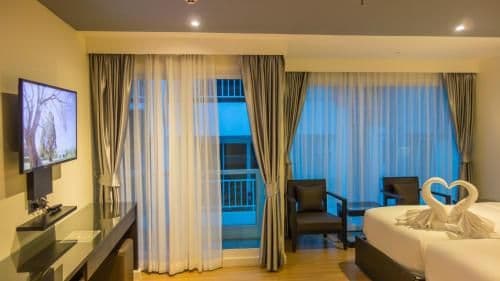 Deluxe Double or Twin Room