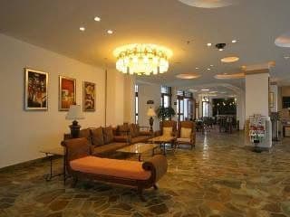 Leaguer Resort