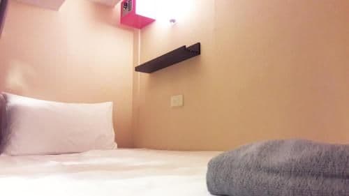 Bunk Bed in Mixed Dormitory Room