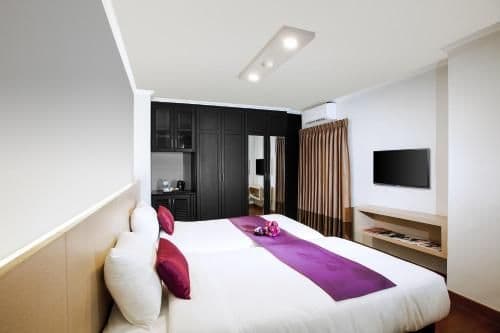 Superior Twin Room