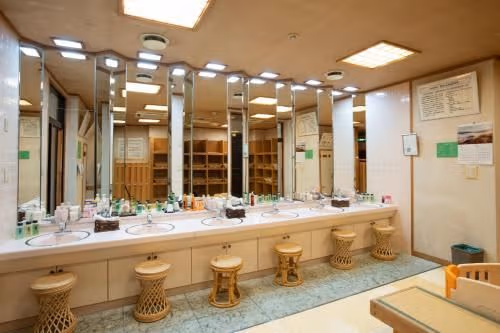 Twin Room with Shared Bathroom