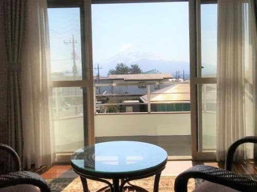 Deluxe Japanese-Style Ensuite Room with Mt.Fuji View