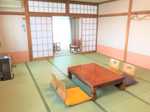Deluxe Japanese-Style Ensuite Room with Mt.Fuji View