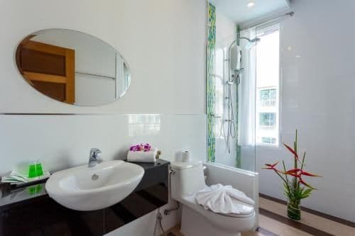 Double Room with Balcony and Sea View