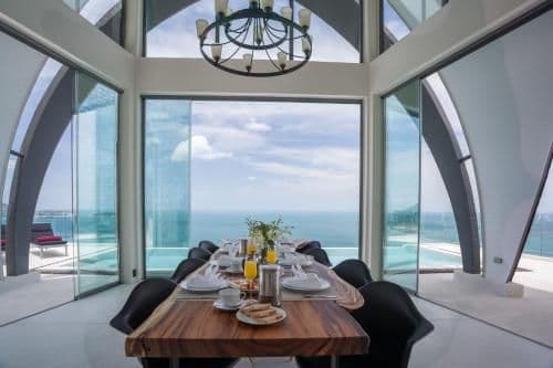 Deluxe Villa