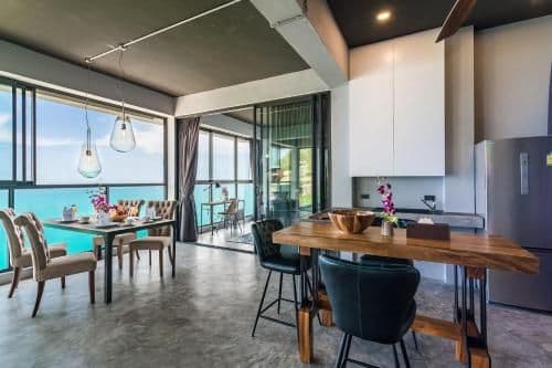 Deluxe Villa