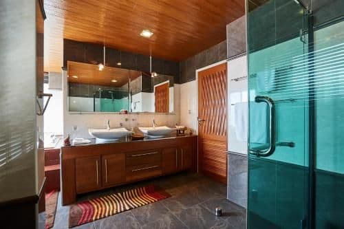 Villa with Sea View