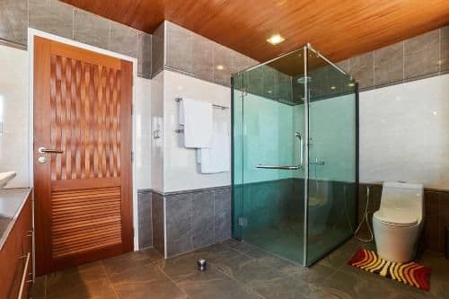 Villa with Sea View