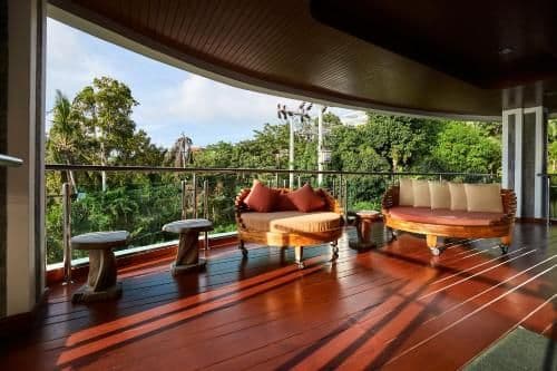 Villa with Sea View