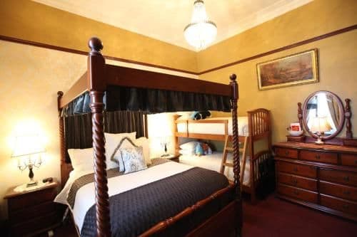 Deluxe Family Suite