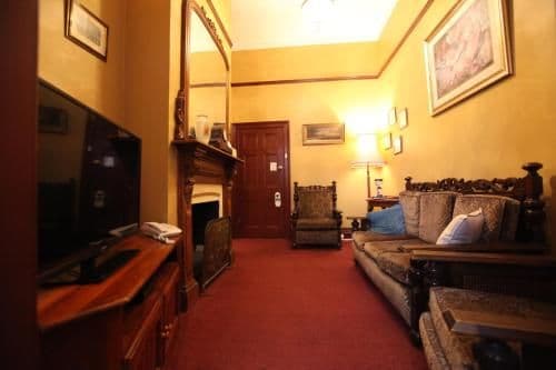 Deluxe Family Suite