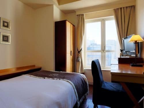 Single Room - Non-Smoking