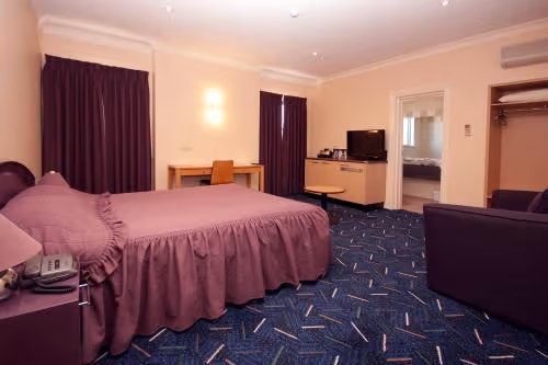 Queen Room