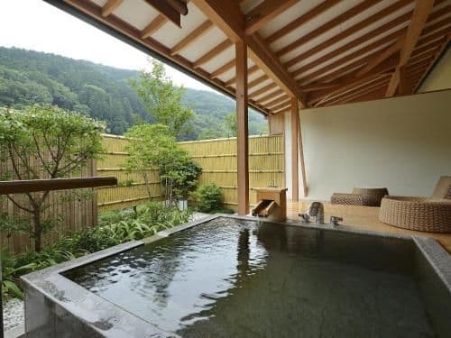 Japanese Style Room with Open-Air Bath