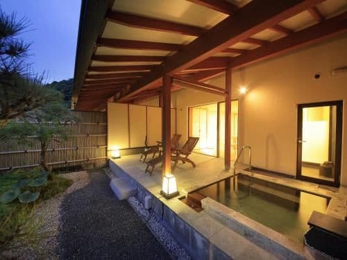 Suite Room with Open-Air Bath and Garden - In-Room Dinner Included
