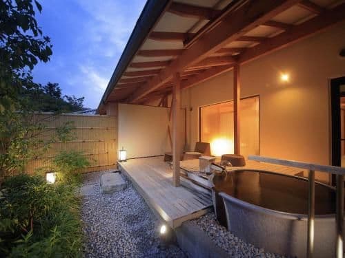 Japanese Style Room with Open-Air Bath