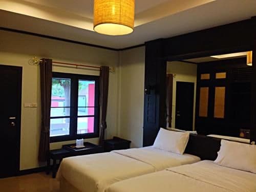 Superior Twin Room with Balcony