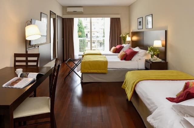 JUNIOR SUITE CAPACITY 3