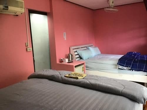 Quadruple Room with Private Bathroom