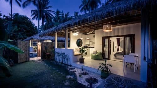 Villa with Garden View