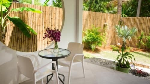 Villa with Garden View