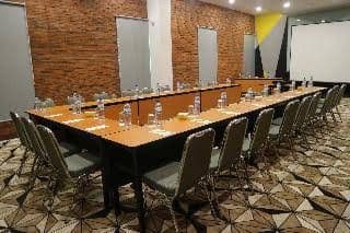 YELLO Hotel Manggarai YELLO Hotel Manggarai