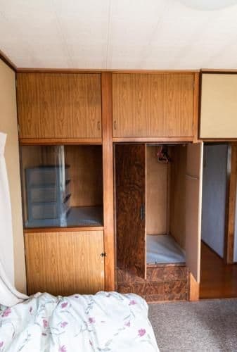 Single Room Selected at Check-In - Shared Bathroom