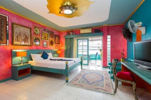 Deluxe Double Room with Partial Sea View