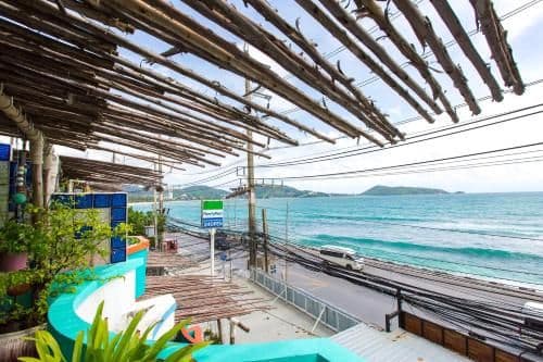 One Bedroom Apartment with Sea View