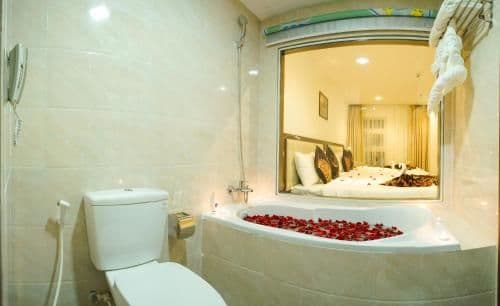 Deluxe Family Room