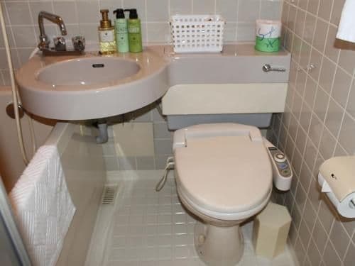 Small Double Room - Smoking