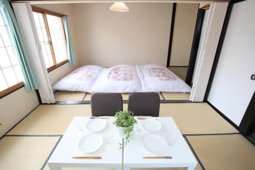 Japanese-Style Room