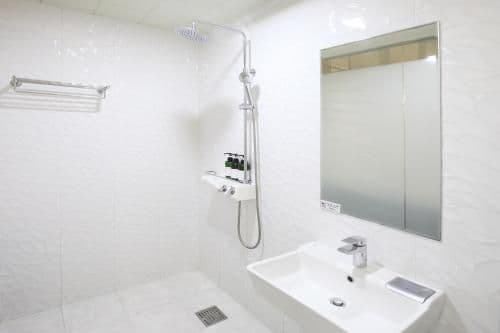 King Suite with Spa Bath