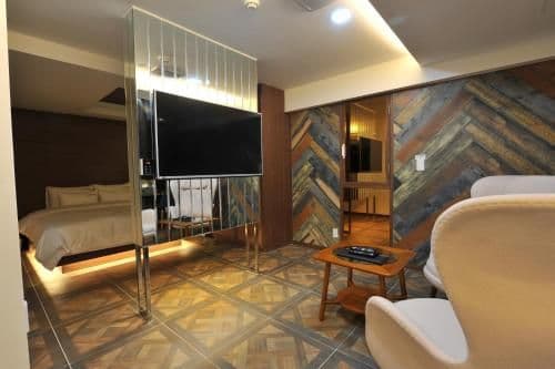 Suite with Spa Bath
