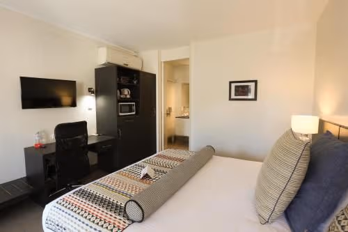 Renovated Corporate Room