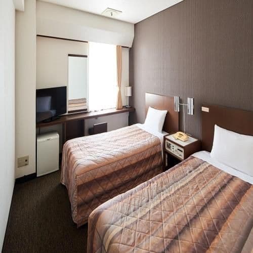 Twin Room - Non-Smoking