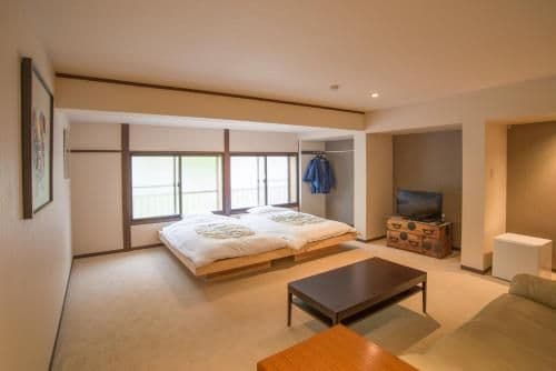 Twin Room with Private Hot Spring Bath