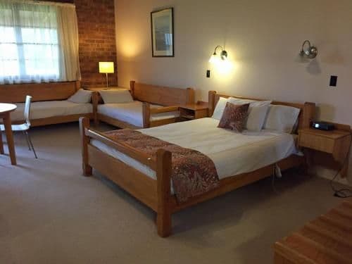 Standard Queen Suite